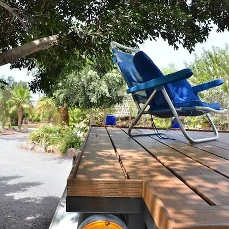 Conny, A Mercedes Firefighter Camper 캠프장 *