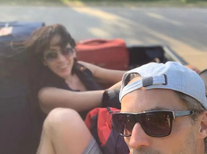 Κάμπινγκ Conny, A Mercedes Firefighter Camper *